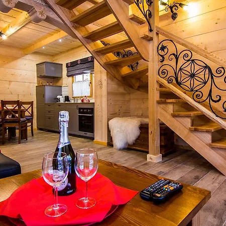 Villa Udanypobyt Domy Highlander House