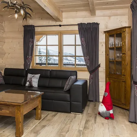 Udanypobyt Domy Highlander House فيلة