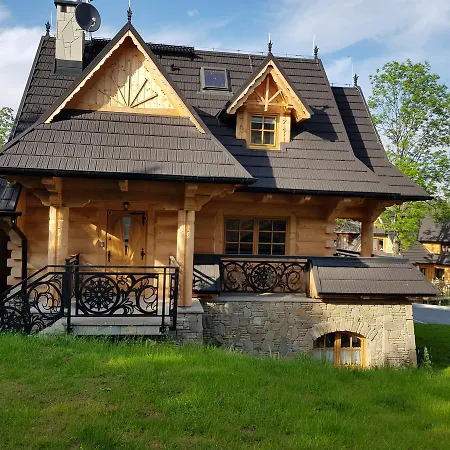 Udanypobyt Domy Highlander House زاكوباني