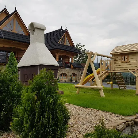 فيلة Udanypobyt Domy Highlander House